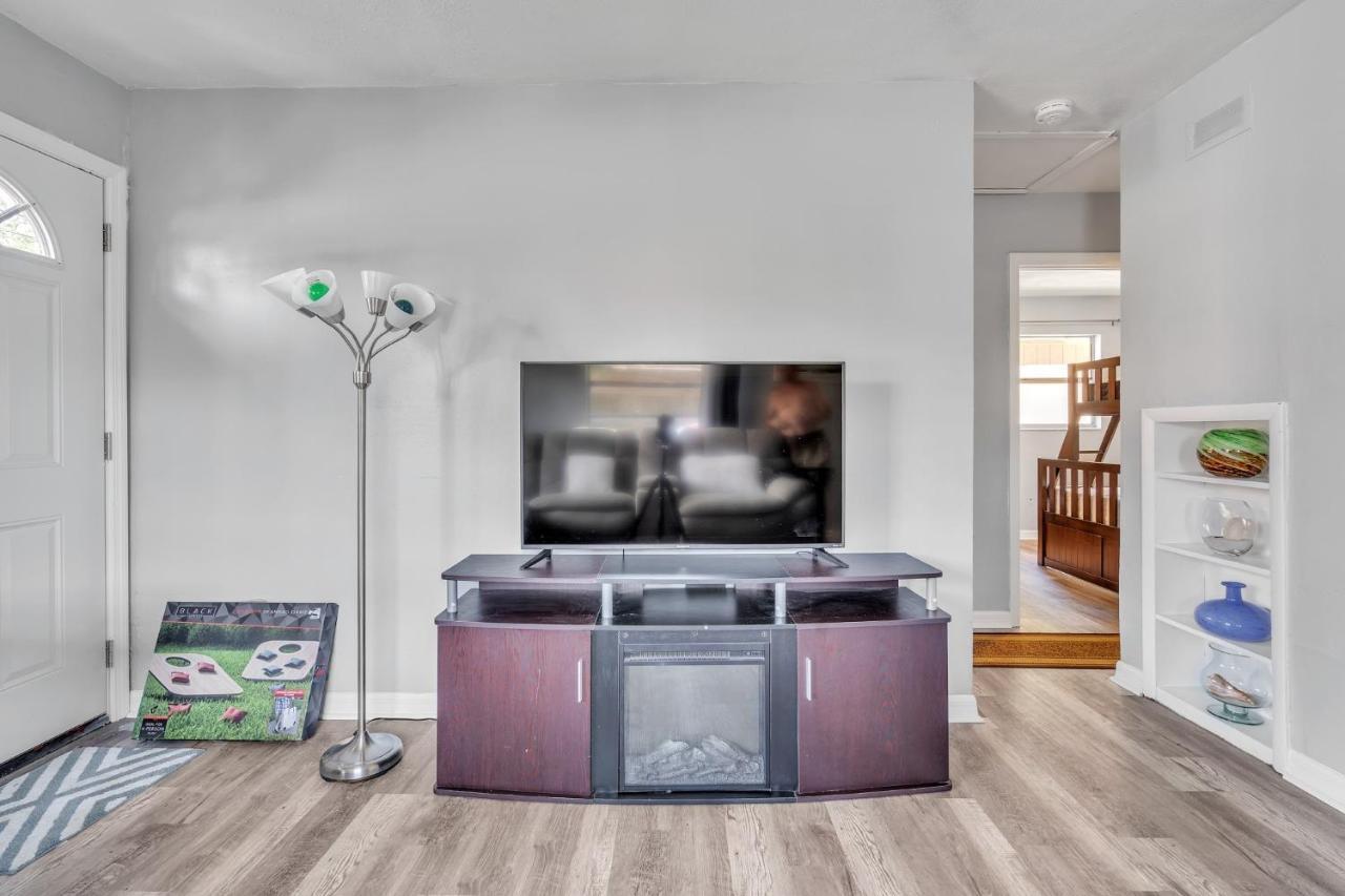 Downtown Single Family Modern Bungalow Close To Beaches And Dining Home Sarasota Bagian luar foto