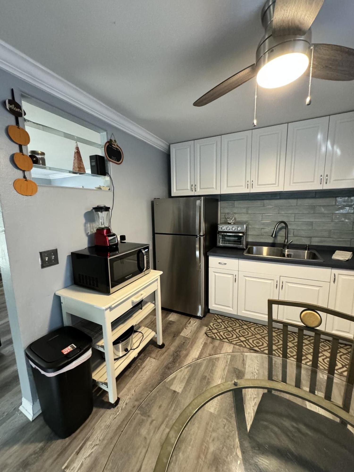 Downtown Single Family Modern Bungalow Close To Beaches And Dining Home Sarasota Bagian luar foto